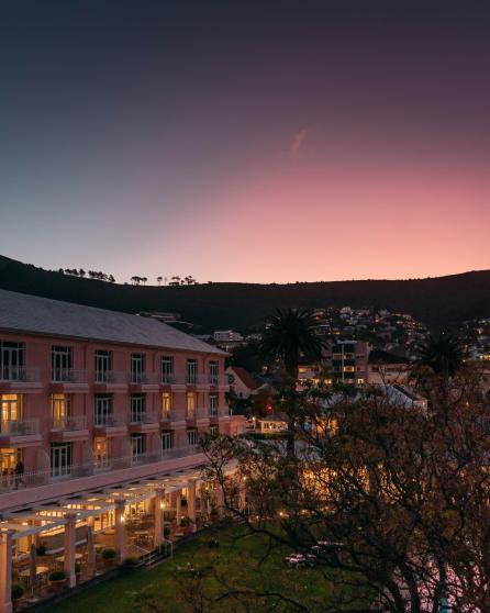 Los atardeceres enamoran desde el 'Mount Nelson'.