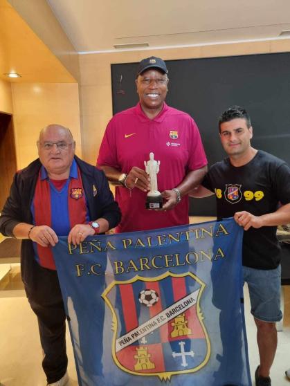 Recepción de la peña Palentina al equipo de basket