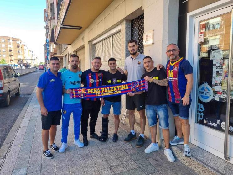 Recepción de la peña Palentina al equipo de basket