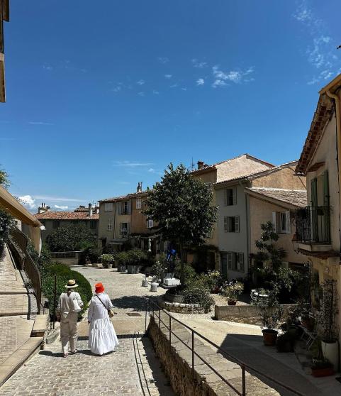La localidad francesa cuenta con unas calles llenas de magia.