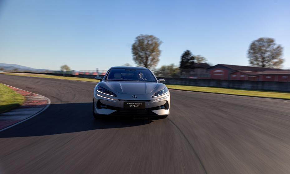 Así es el nuevo Denza Z9GT