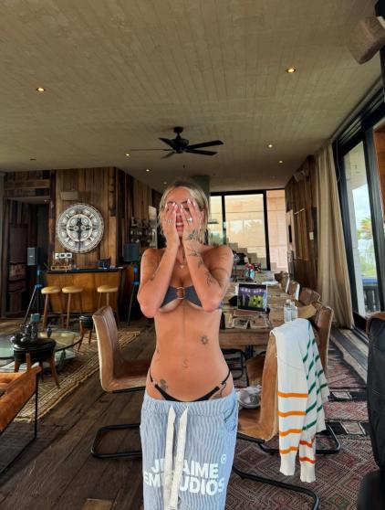 Tini Stoessel abre el álbum de sus últimas vacaciones