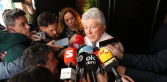 Enrique Cerezo, presidente del Atlético de Madrid, atendió a los medios de comunicación.