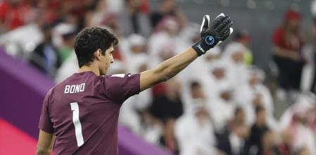 Bono, guardameta de Marruecos, brilló contra España