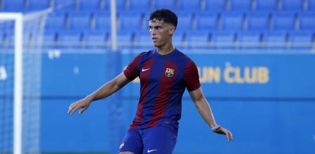 Álvaro Cortés, con el Barça Atlètic ante el Lleida en un amistoso de pretemporada