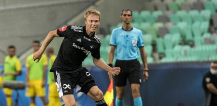 Jonathan Augustinsson, a punto de convertirse en nuevo jugador del Sevilla