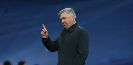 Ancelotti, durante un partido en el Bernabéu