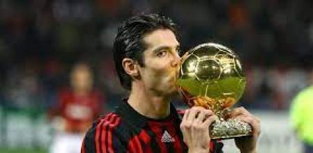 Kaká, ganador del Balón de Oro en 2007