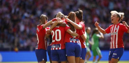 El Atlético de Madrid Femenino celebrando uno de los goles contra el Real Betis en el Metropolitano.