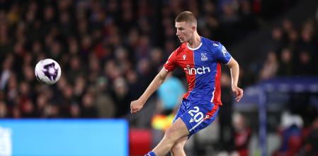 Adam Wharton (20), con la camiseta del Crystal Palace