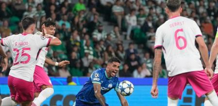 Emerson en la jugada que cambió el partido por completo