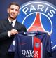 Lucas, posando con la camiseta del PSG