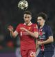 Vitinha, en pugna con Diogo Jota (AP Photo/Christophe Ena)