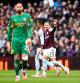Matty Cash celebra su gol ante el Manchester City (Nick Potts/PA via AP)