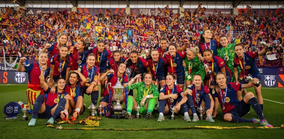 Campeonas de Copa con una gran Pina y poco más