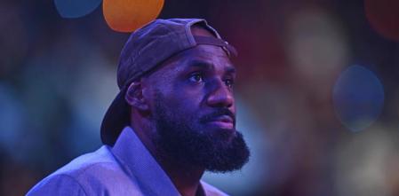 LeBron James hace un feo a la estrella de la NBA que no descarta comprar el Barça