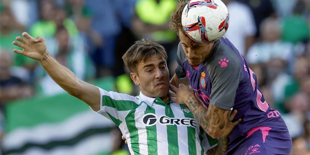 Iker Losada, con Covid, baja en el Betis para el stage de Inglaterra