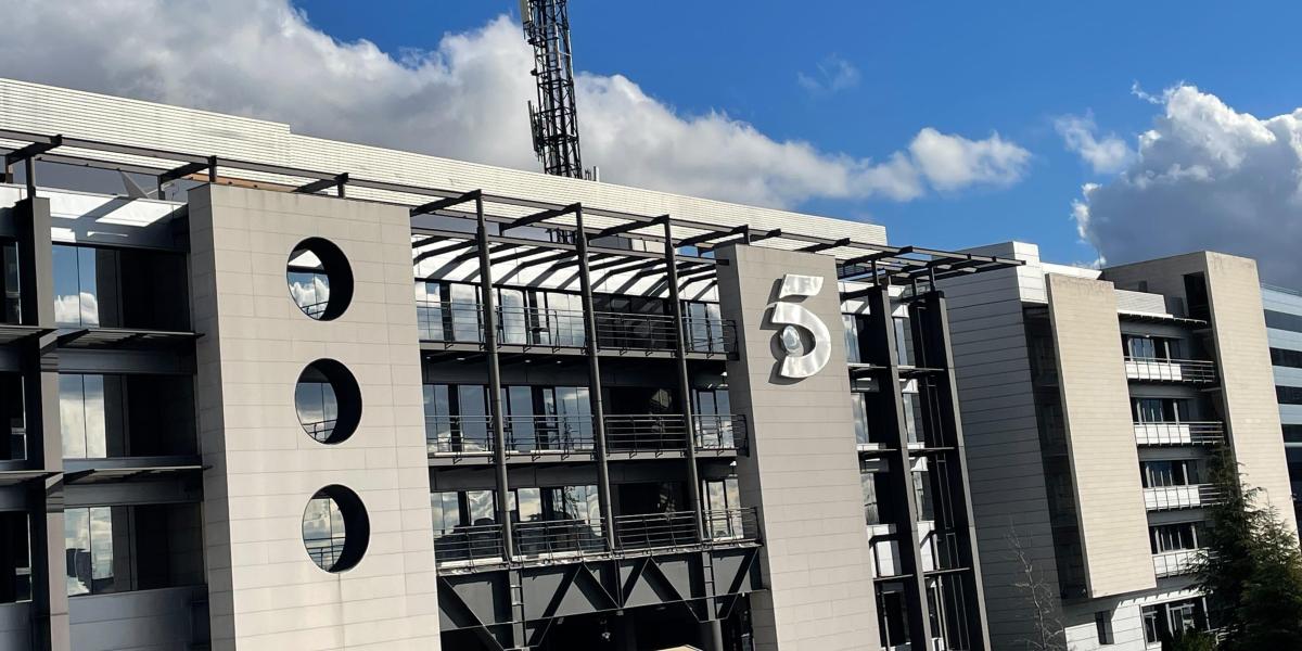 Saltan todas las alarmas en Telecinco: su formato estrella sufre un gran varapalo