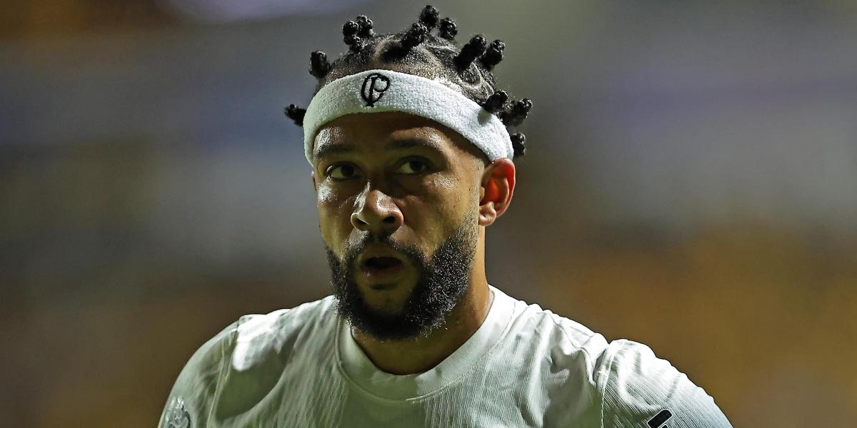La última de Memphis Depay: No se presenta al entrenamiento de Corinthians