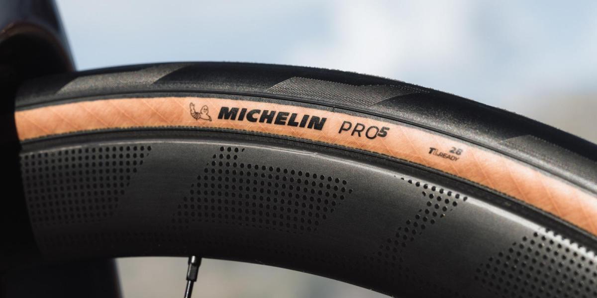 Nuevo Michelin Pro5: el neumático de carretera innovador y de alta duración para ciclistas exigentes