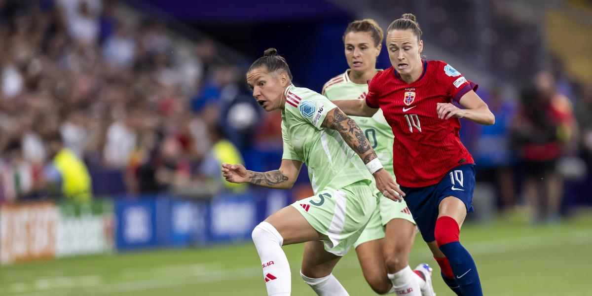 Graham Hansen regresa a los entrenamientos tras su paso por la Eurocopa