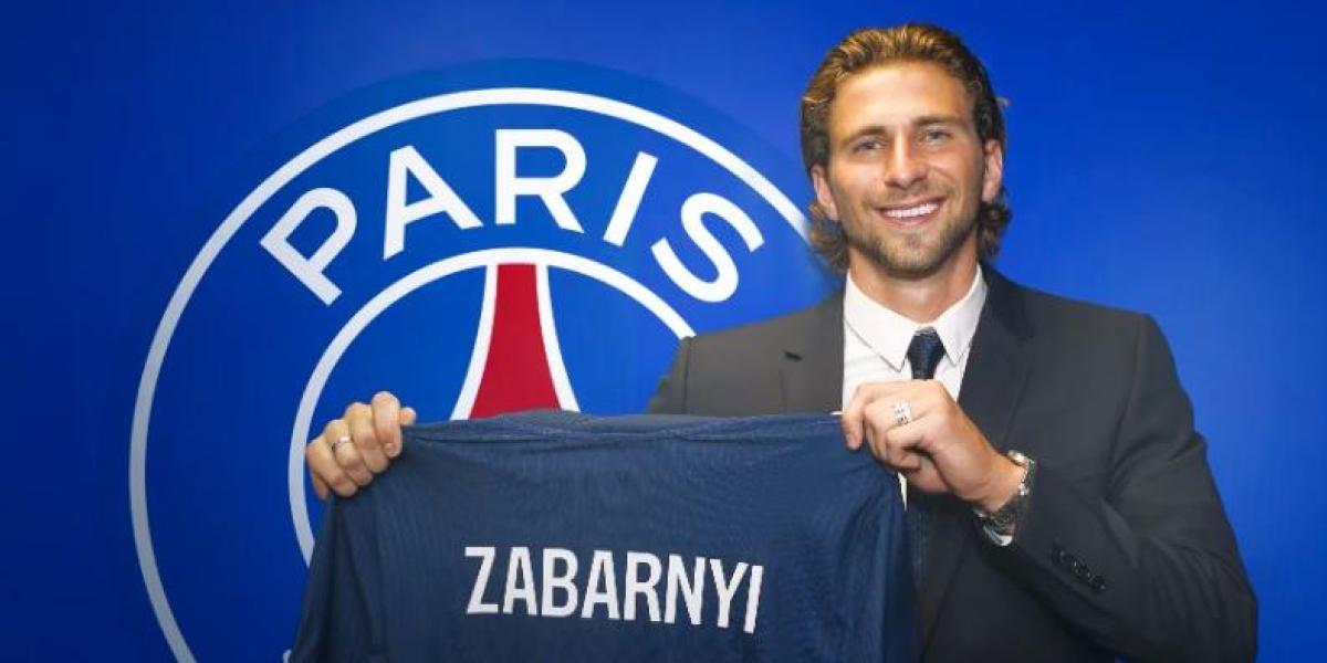 Oficial: Illia Zabarnyi es nuevo jugador del PSG por 70 millones