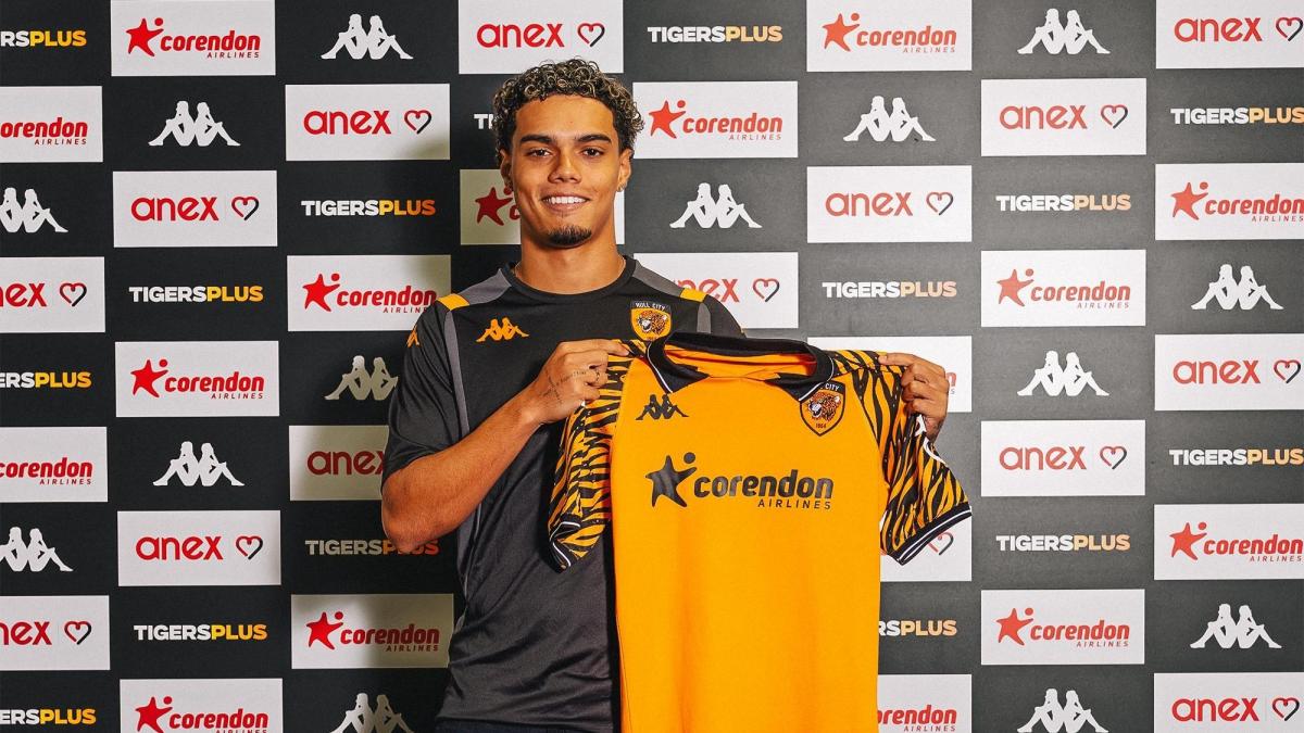 No siento la presión de ser el hijo de Ronaldinho