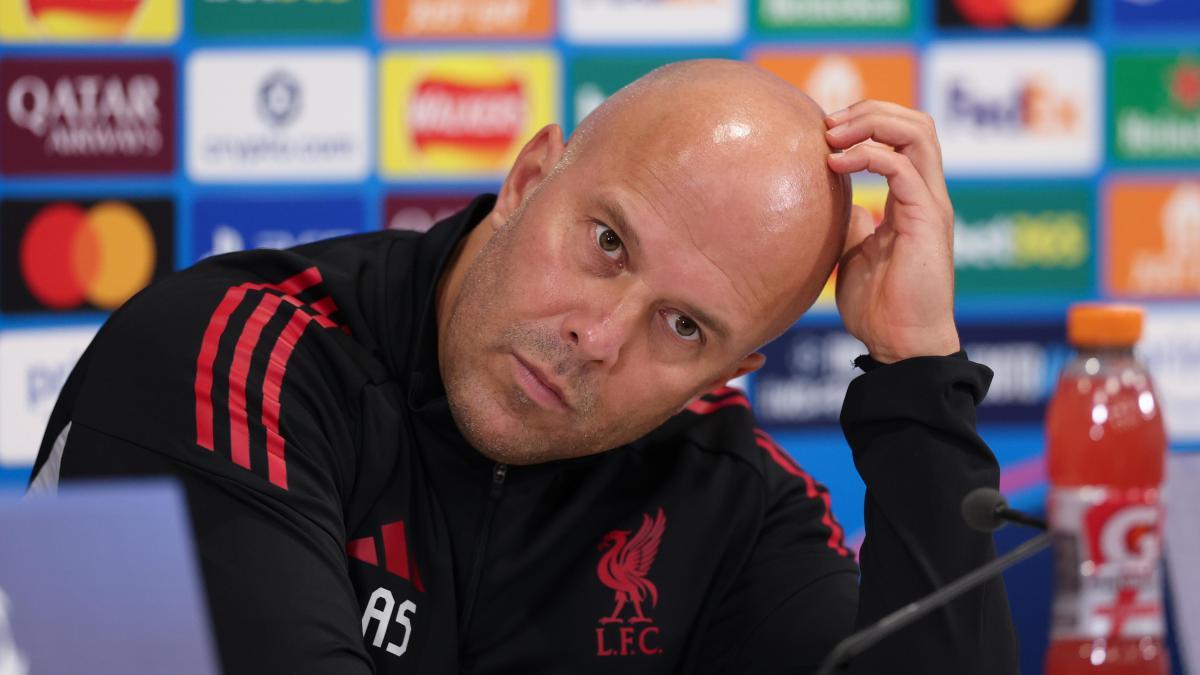 El tiempo que le queda a Arne Slot para reaccionar