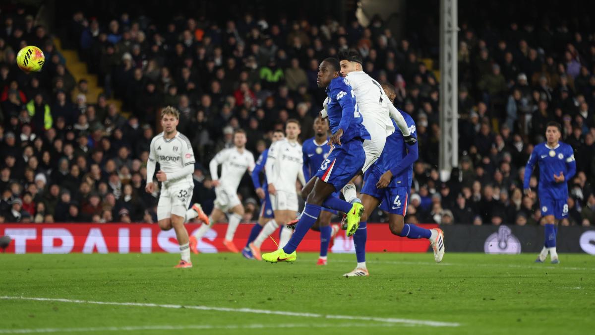 El Fulham hunde a un Chelsea a la espera de Rosenior