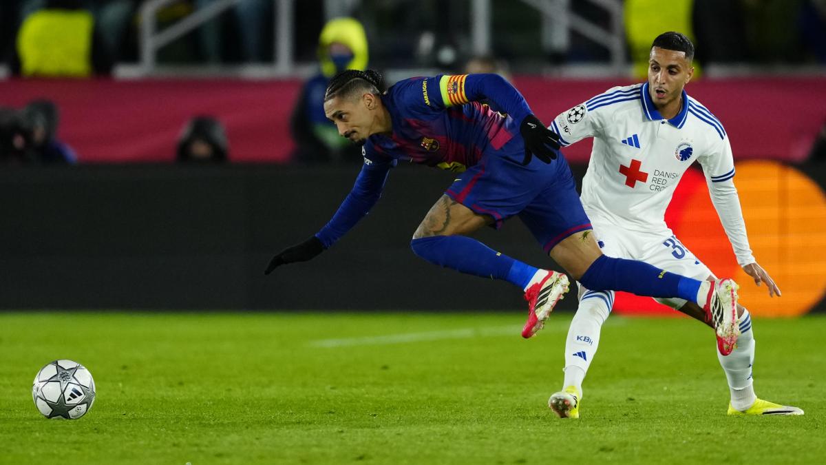 ¡Raphinha marca el tercero y se estrena en la Champions!