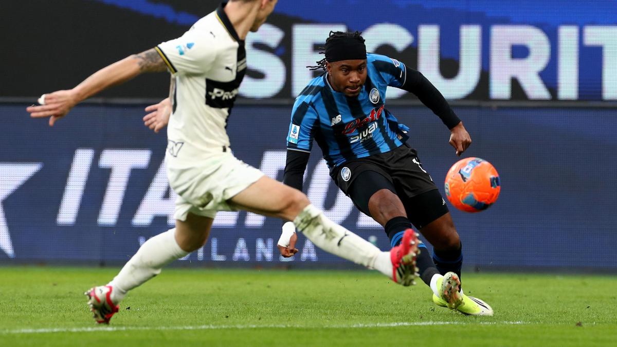 Emotiva despedida de Lookman de la Atalanta