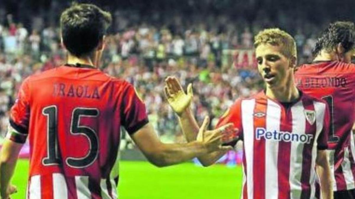 Muniain va en busca de Iraola en el Athletic