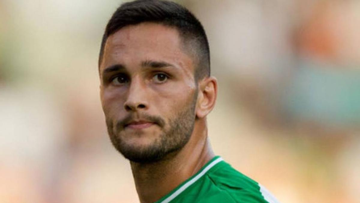 Florin Andone se sincera como nunca sobre su infierno en el Córdoba: Le dije a Chapi sé sincero conmigo, estoy viviendo en casa de un compañero, durmiendo en un colchón en el suelo, tirado como un saco de basura