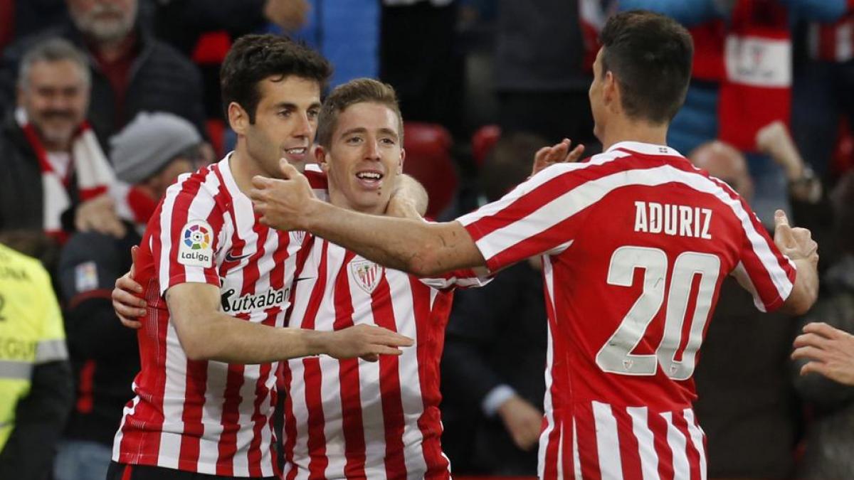 Susaeta le pasa el testigo de los 500 partidos a Muniain