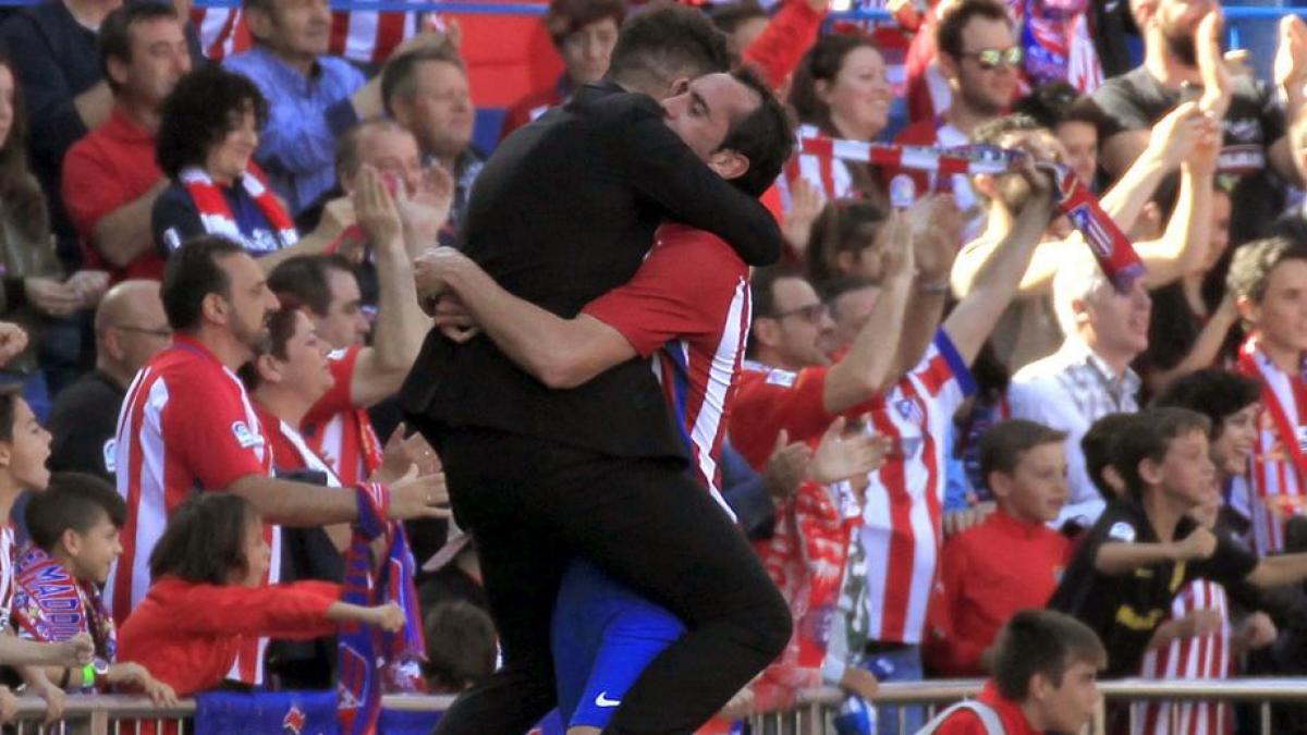 El día que Godín llamó cagón a Simeone y su admiración al Cholo: Moríamos por él
