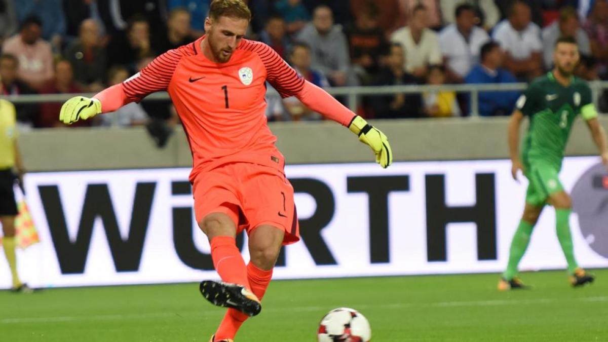 El Oblak más capitán: Eslovenia se rinde al gesto del meta tras la derrota en Dinamarca