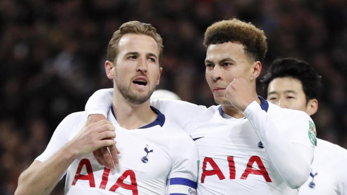 Cesc Fàbregas da una oportunidad a una estrella que cayó en picado