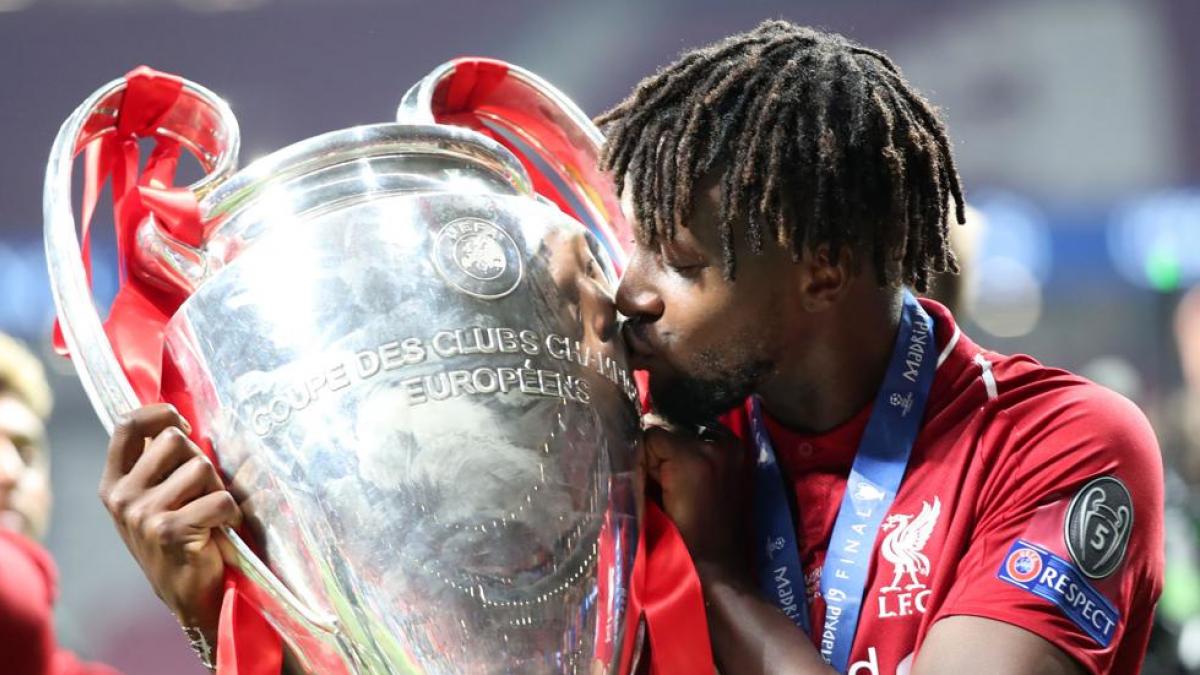 El héroe del Liverpool que se ha quedado sin equipo