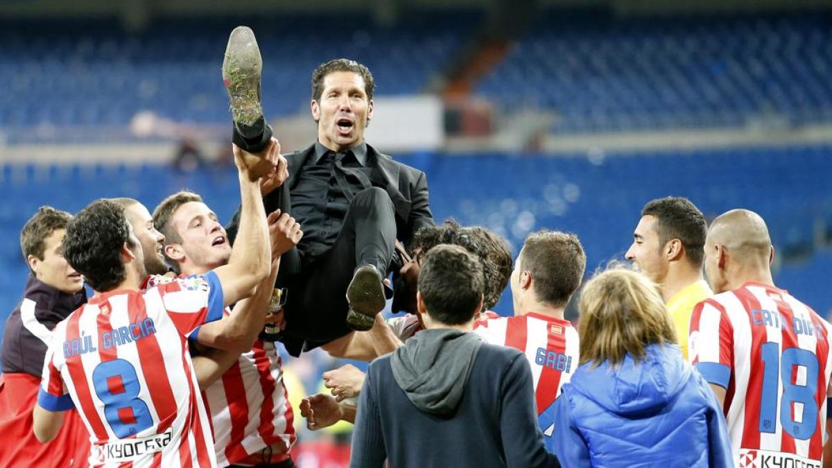 El Atlético celebra los 14 años de Simeone para “hacer historia partido a partido”