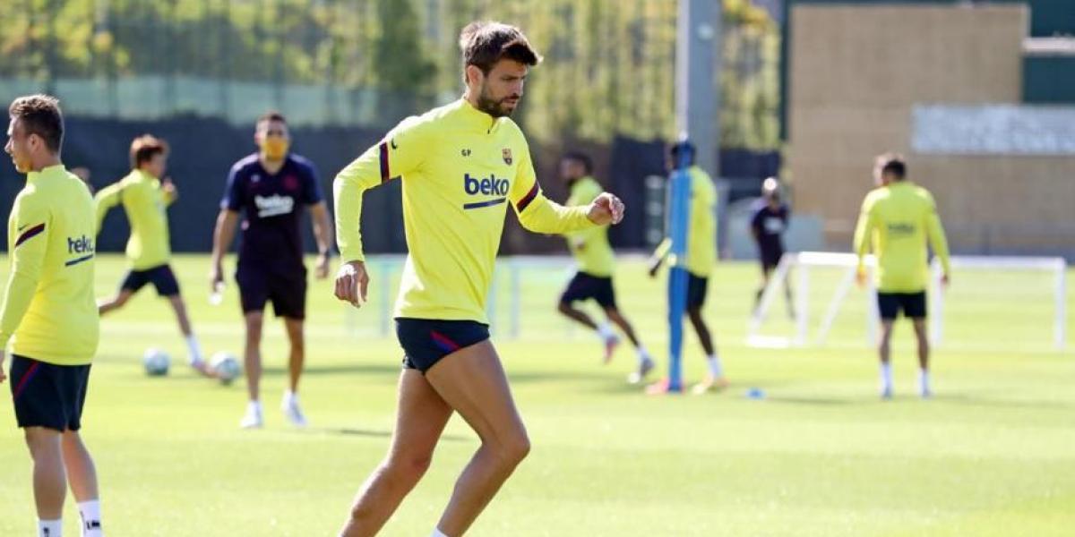 Piqué, a un paso de rebajarse su salario
