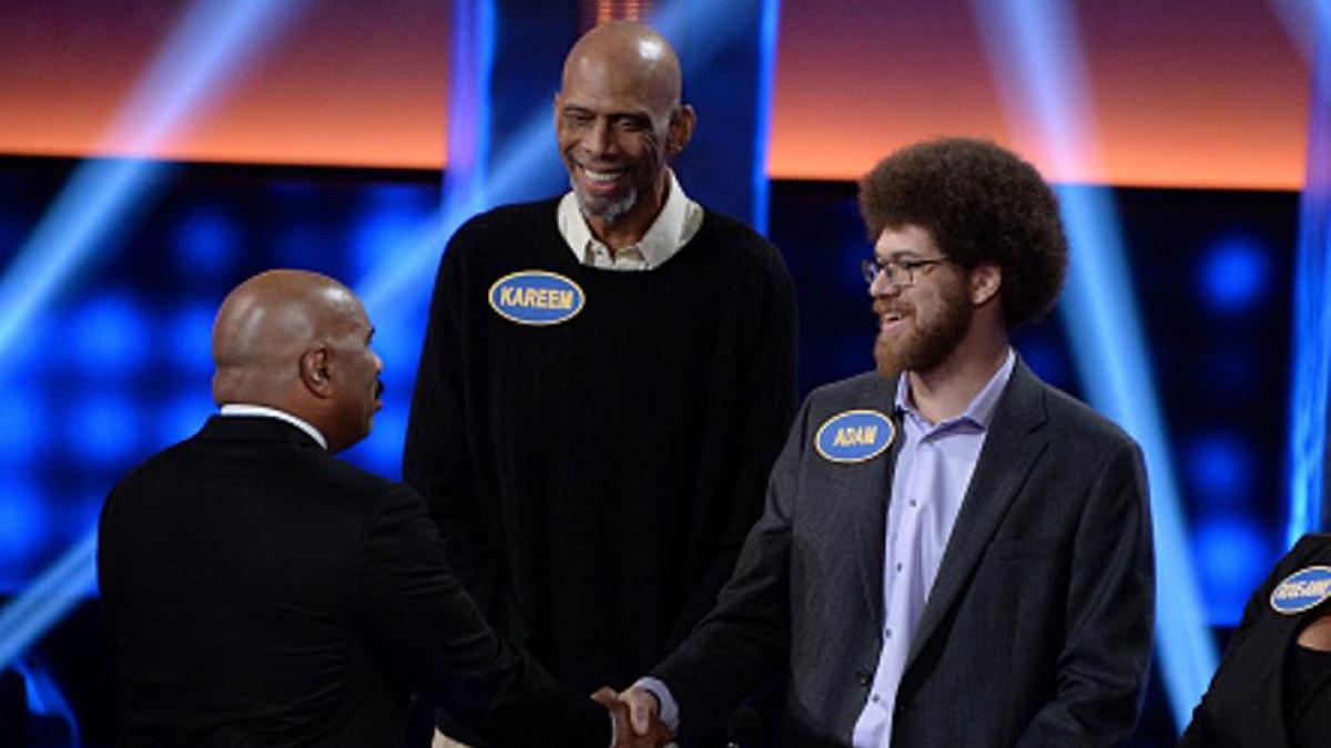 El hijo de un mítico jugador de la NBA, a prisión por apuñalar a un vecino