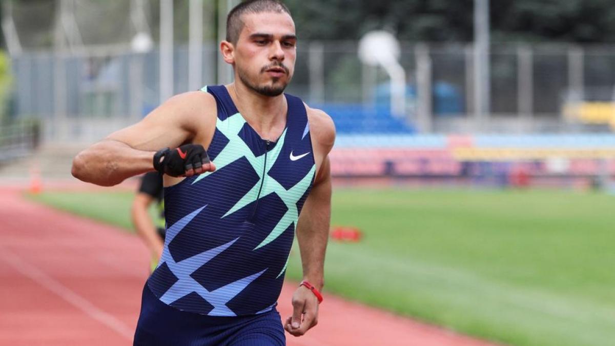 Hortelano y Erta logran la mínima mundialista en los 400 metros