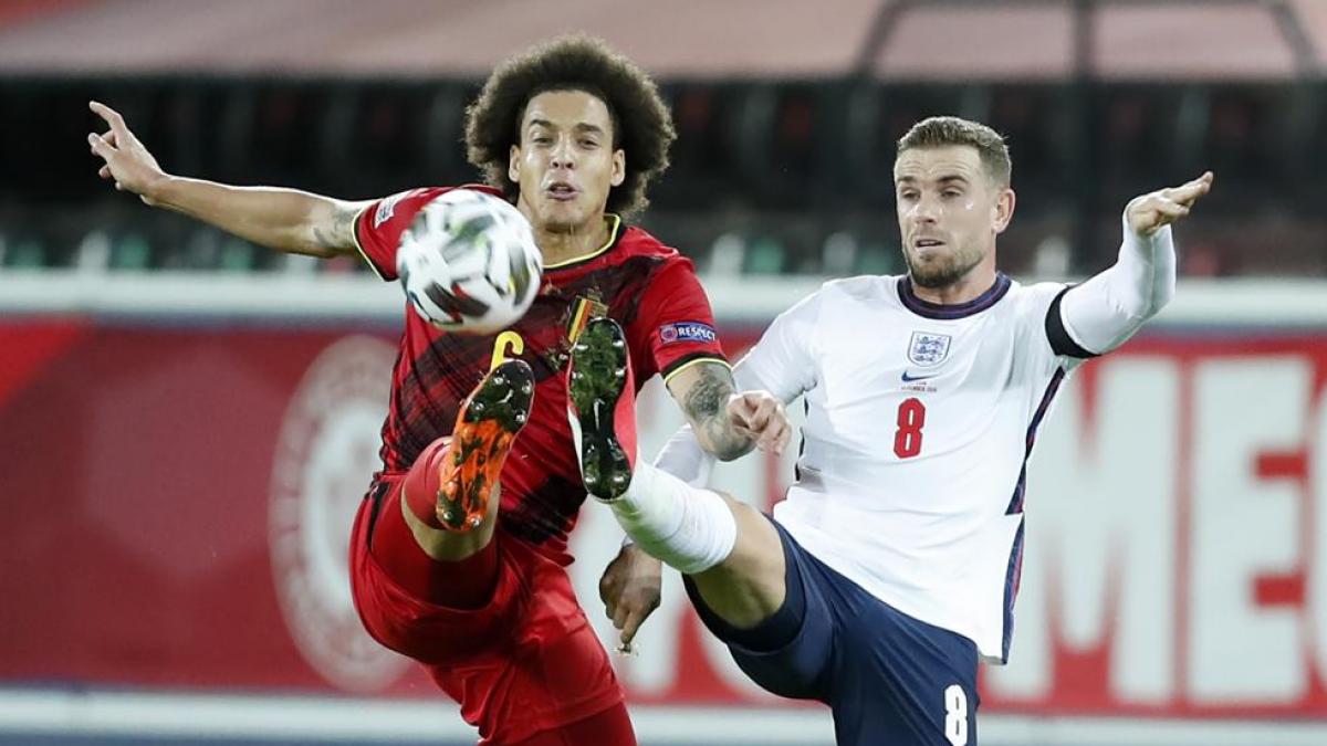 Bélgica llama al lateral Carrasco y a Witsel... como centrocampista