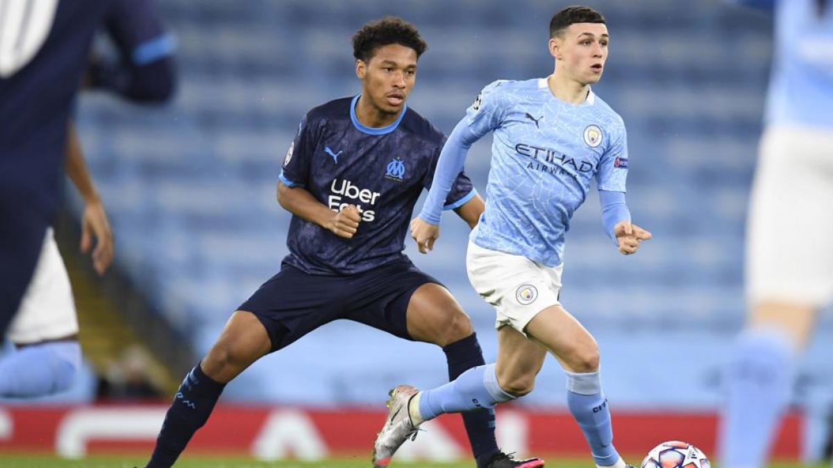 Palo a Kamara por su elección del Aston Villa