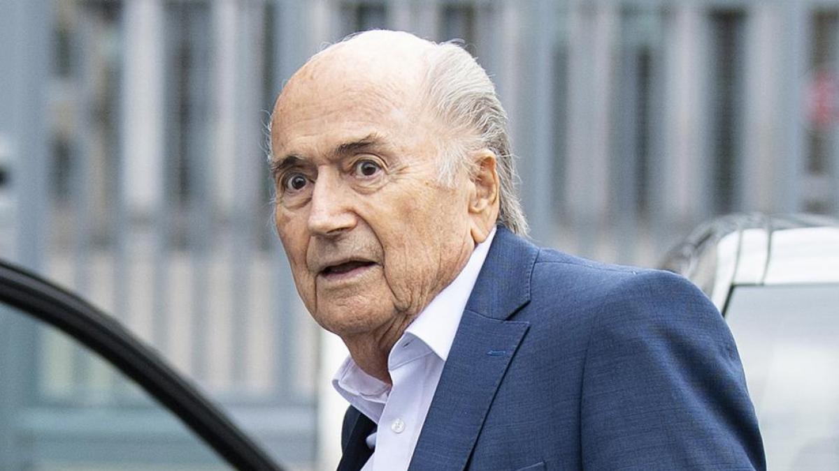 Blatter cree que la elección de Qatar fue un gran error