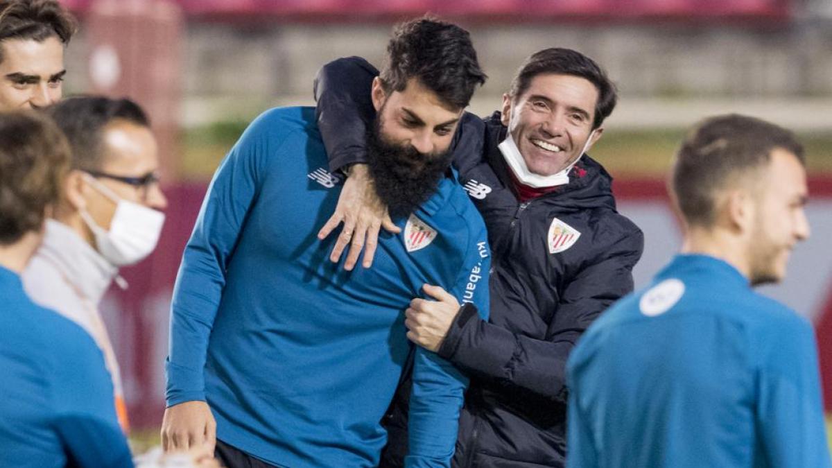 Marcelino descarta juntar a Williams y Villalibre en ataque