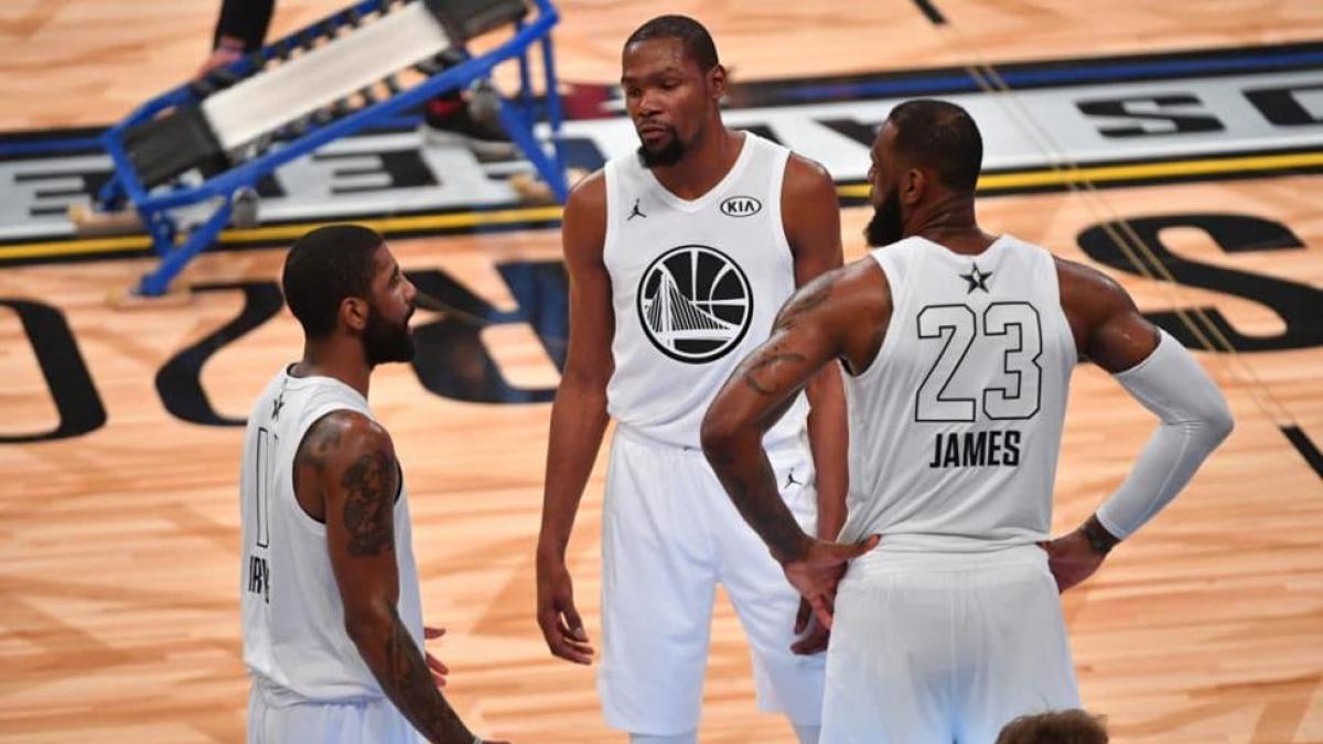 ¿Qué número calzan las estrellas de la NBA? Así son sus descomunales tamaños