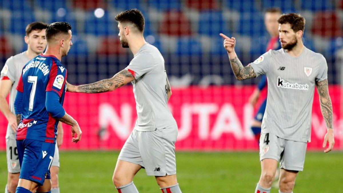 Iñigo Martínez, Mbappé y el árbitro que pita en San Mamés