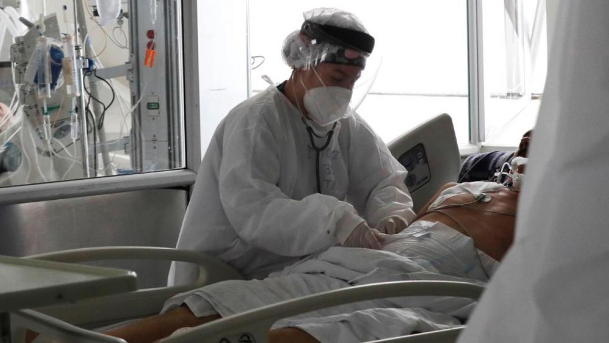 Recibe el alta tras más de dos años ingresado por Covid-19 en Barcelona