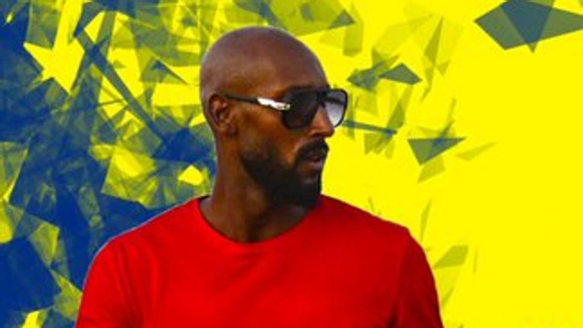 Anelka critica al PSG por querer renovar a Mbappé